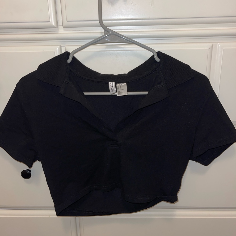 H&M cropped tee